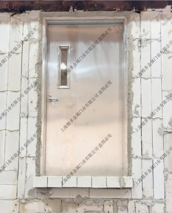 硬核挑战3小时烈焰炙烤！精多UL防火门以“钢铁之盾”诠释品质传奇(图2)